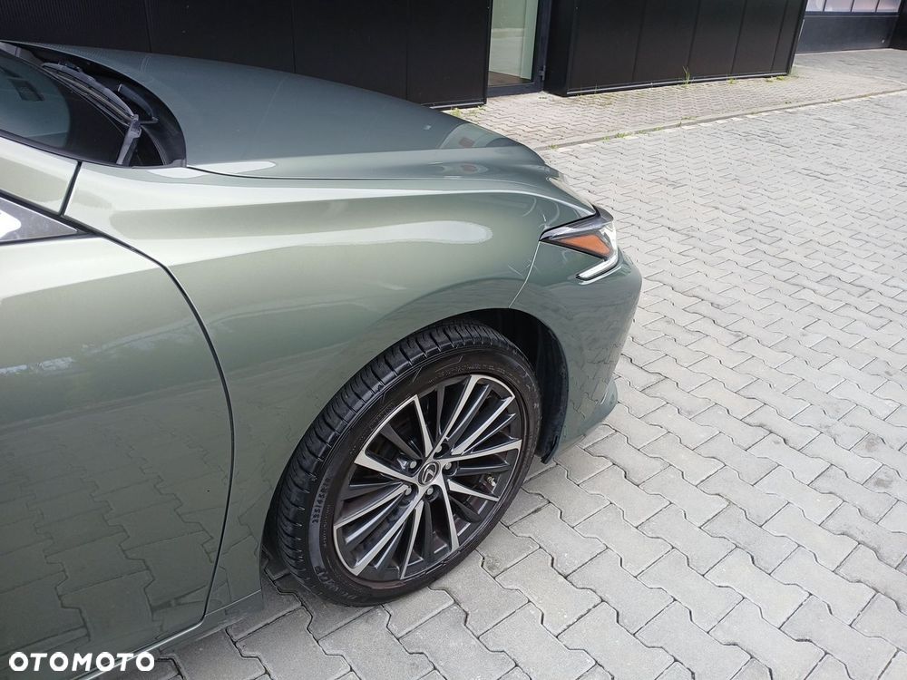 Lexus ES 300h Prestige - 25