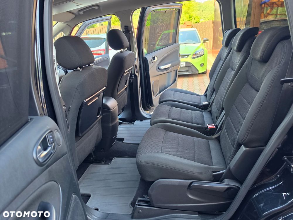 Ford Galaxy 2.0 TDCi Titanium - 24