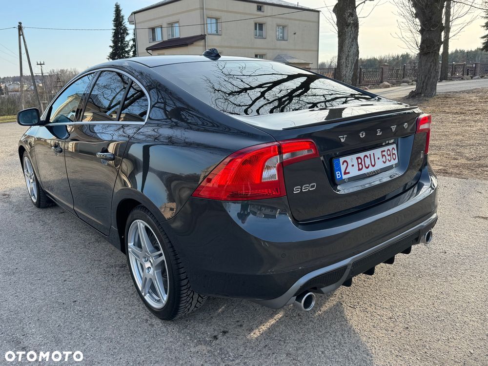 Volvo S60 D3 Summum - 14
