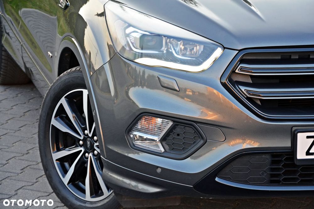 Ford Kuga 1.5 EcoBoost AWD ST-Line ASS - 21