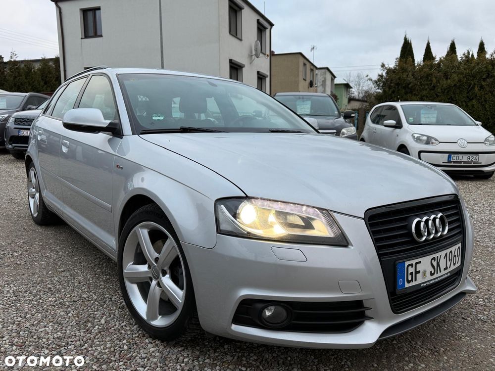 Audi A3 Sportback - 13
