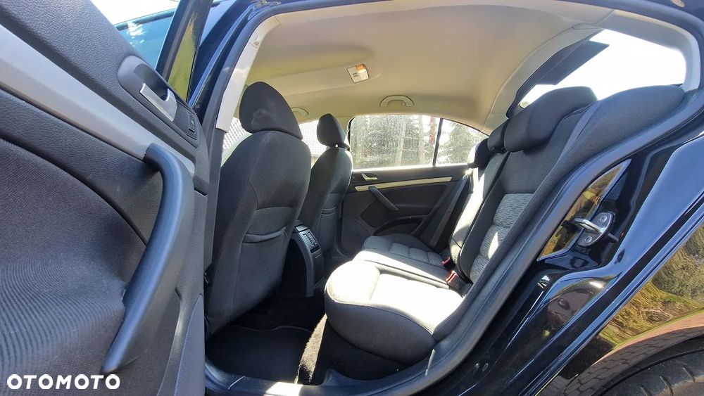 Volvo V60 D2 Momentum - 11