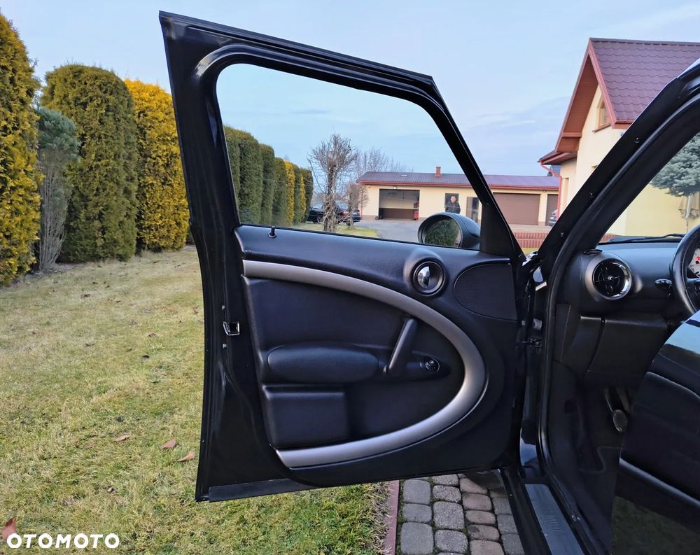 MINI Countryman Cooper D ALL4 - 11