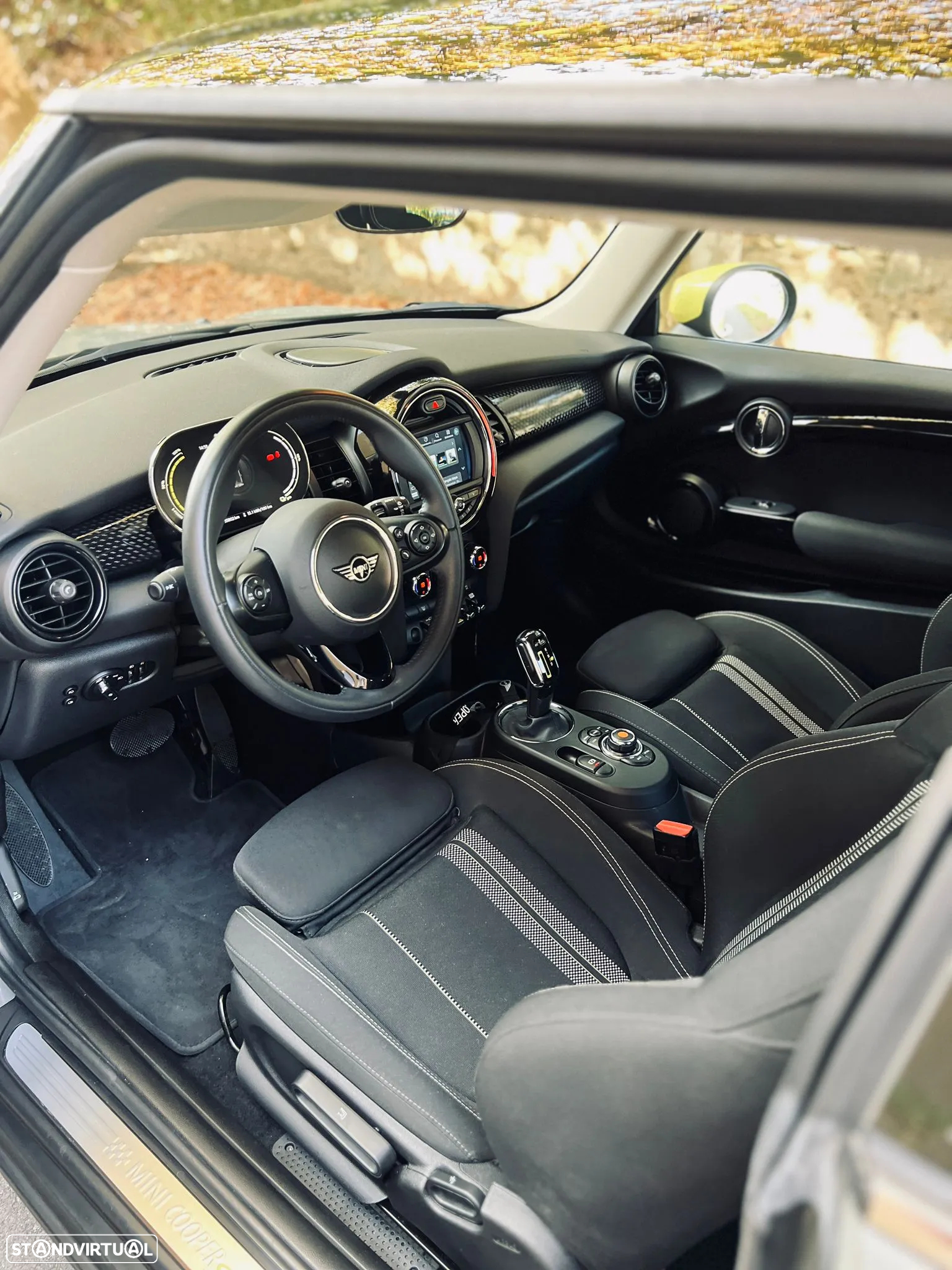 MINI 3 Portas Cooper SE - 8