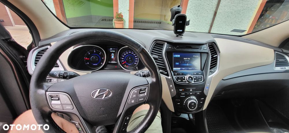 Hyundai Santa Fe - 22
