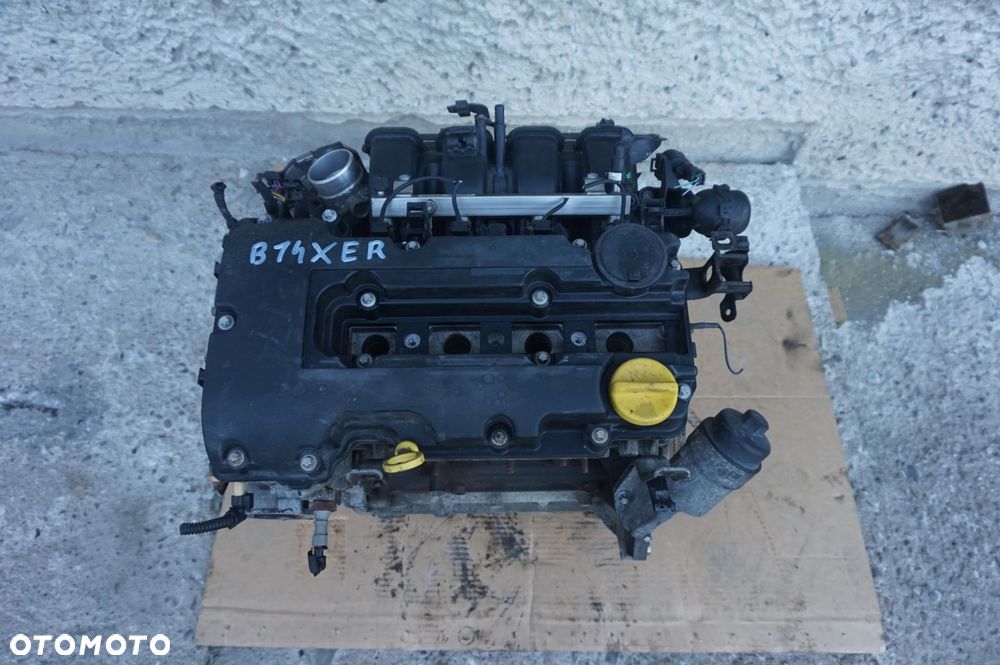 SILNIK 1.4 16V B14XER CORSA ASTRA MERIVA ADAM - 1