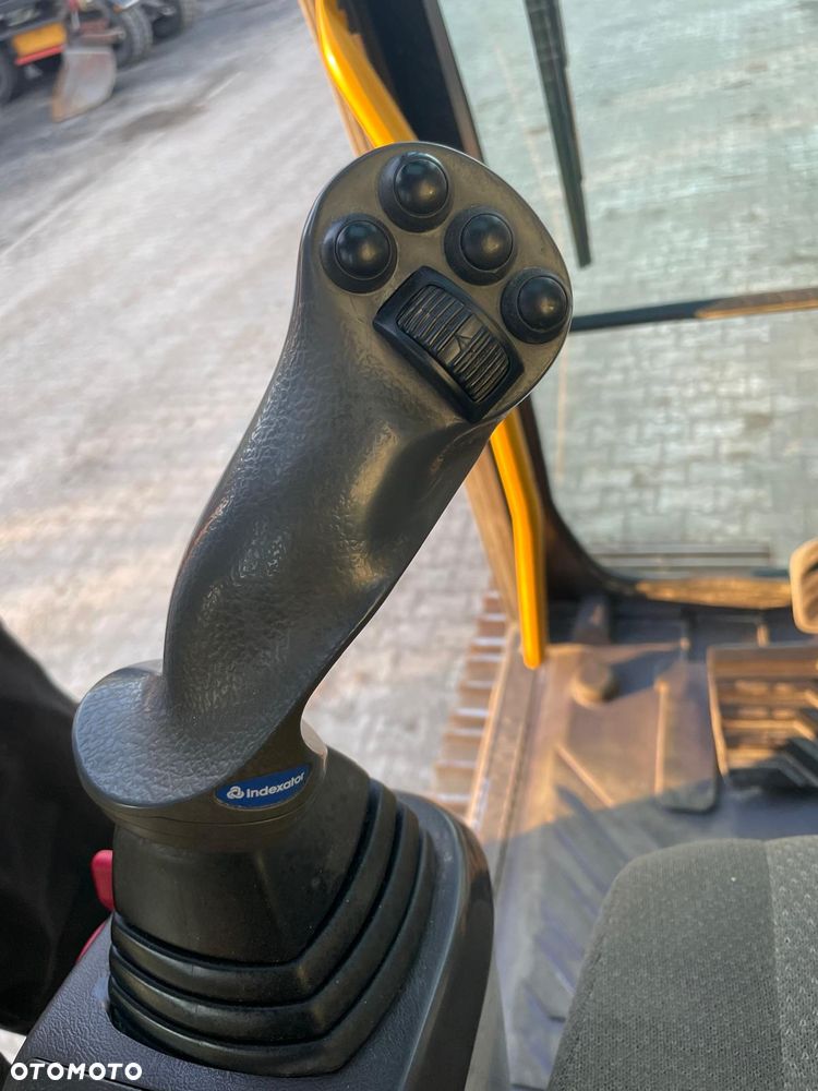 Volvo EC220DL - 14