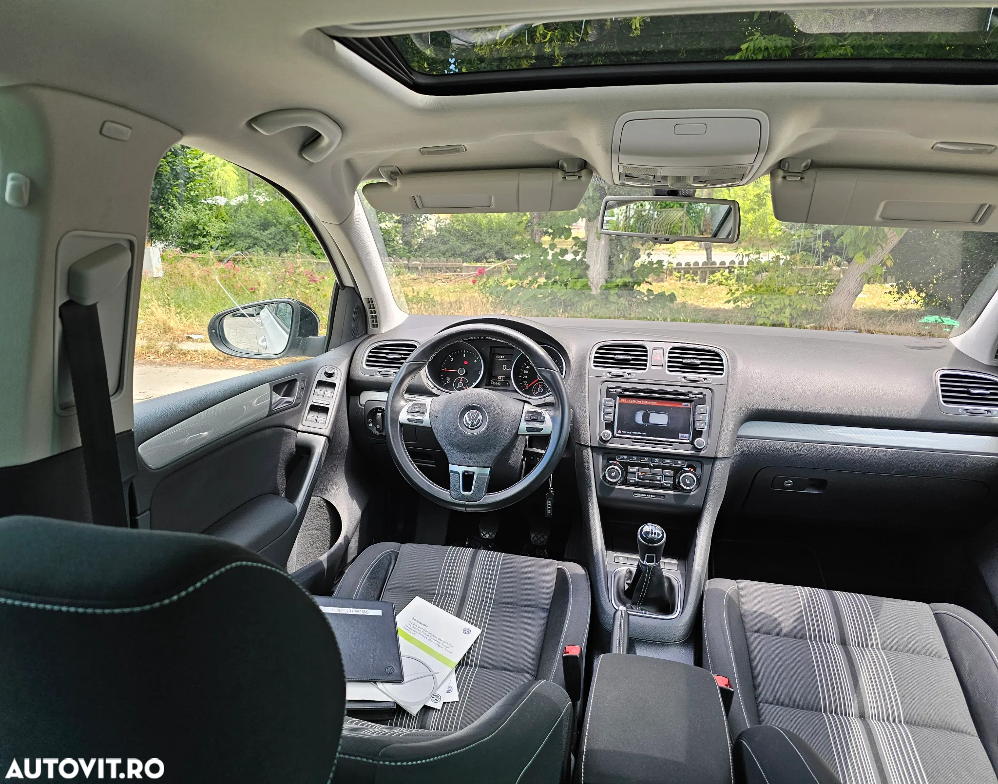 Volkswagen Golf - 5