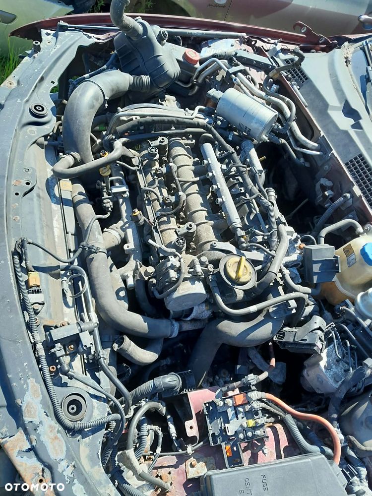 Części ALFA ROMEO 159 1.9 diesel 120KM SILNIK - 1
