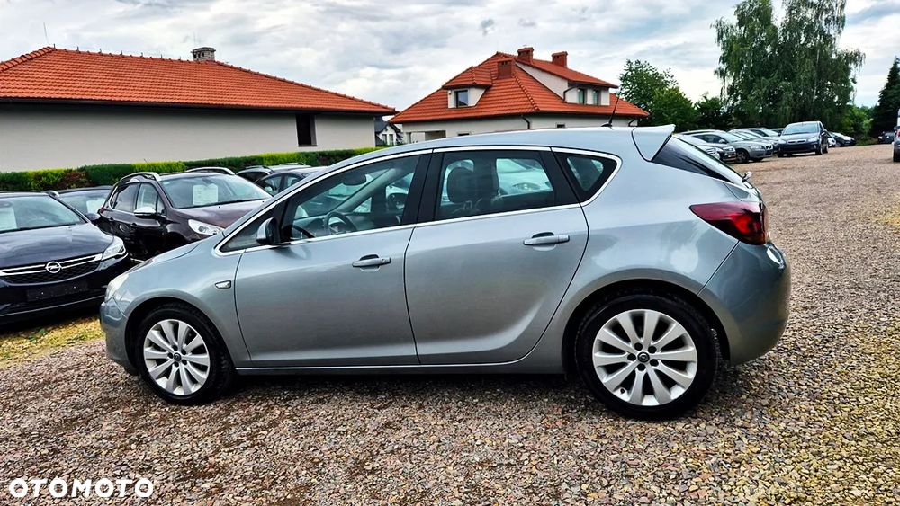Opel Astra 1.6 Cosmo - 20