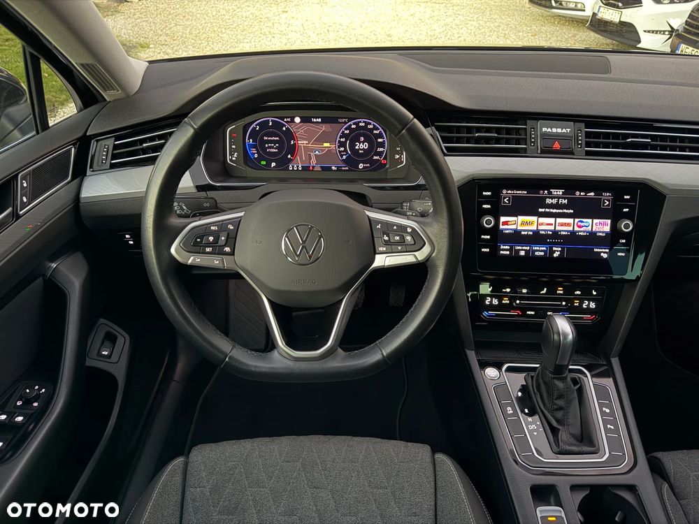 Volkswagen Passat Variant 2.0 TDI EVO Business DSG - 8