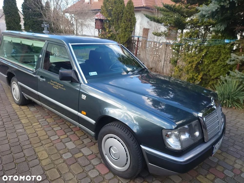 Mercedes-Benz W124 (1984-1993) - 1