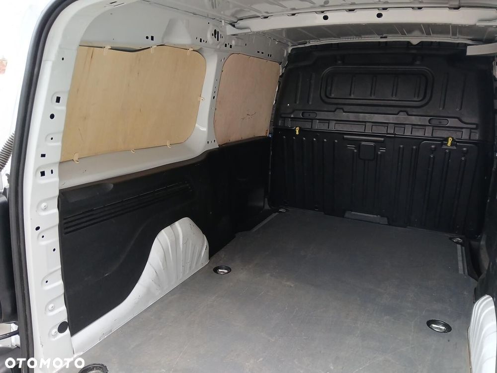 Toyota PROACE CITY - 15