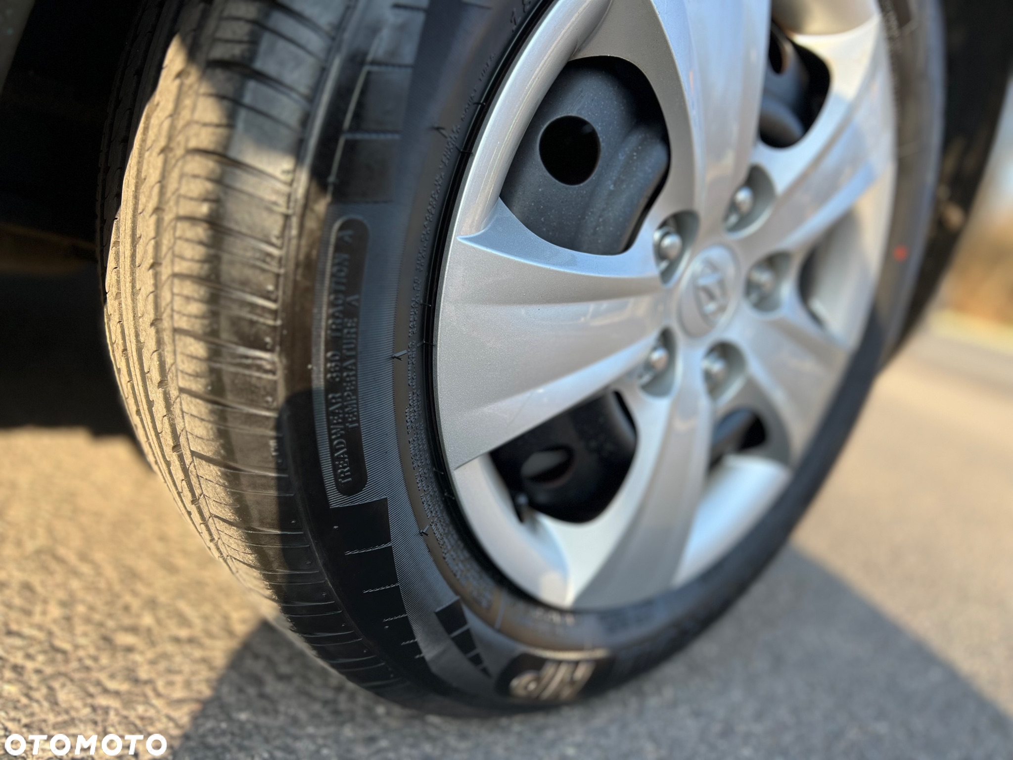 Hyundai i30 1.4 Classic + - 21