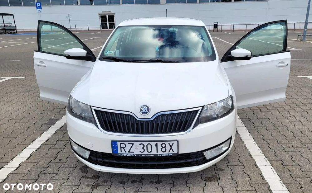 Skoda RAPID 1.2 TSI Ambition - 3