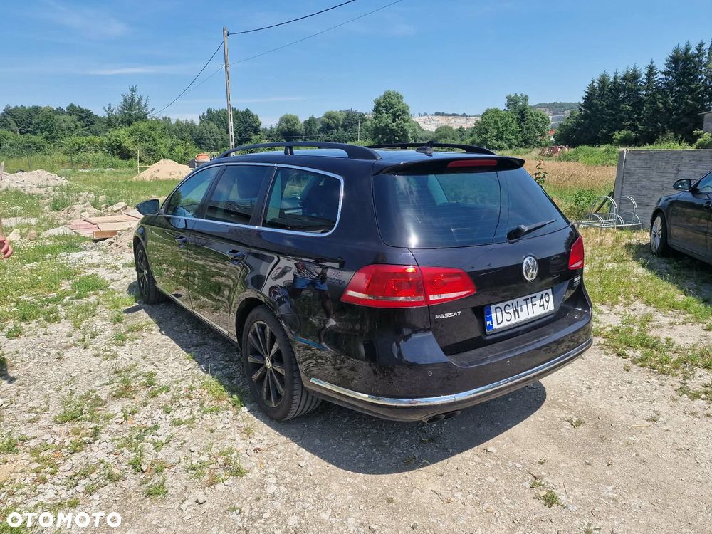 Volkswagen Passat 2.0 TDI BlueMotion Technology Highline - 4