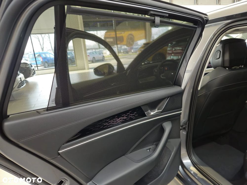 Volkswagen Passat - 34