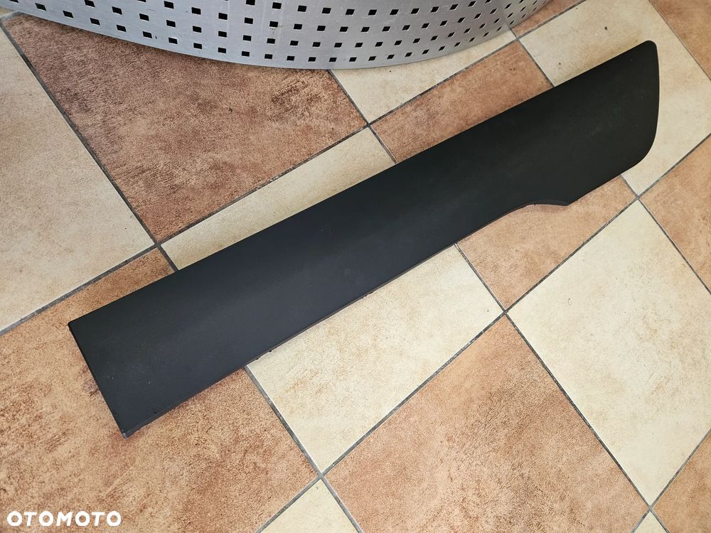 LISTWA BŁOTNIKA NA BŁOTNIK TYŁ TYLNA LEWA  FORD TRANSIT CONNECT LONG MAX 2015 ROK - 3