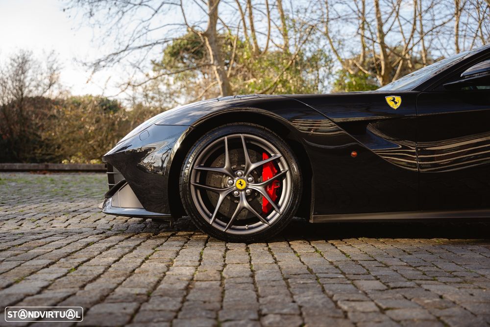 Ferrari F12 Berlinetta Standard - 6