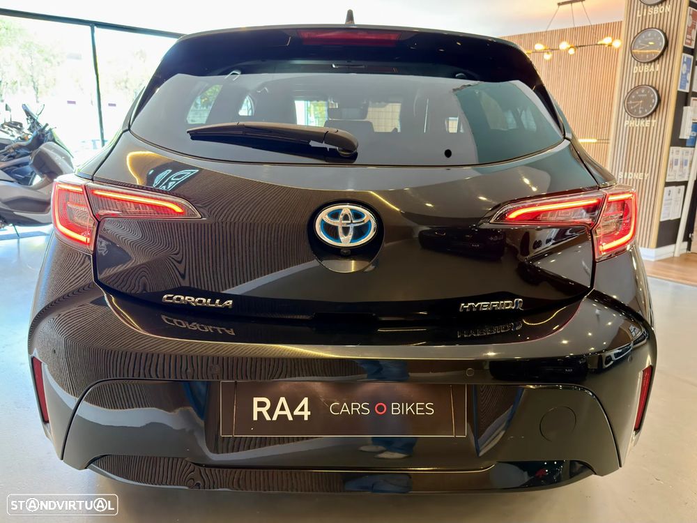 Toyota Corolla 1.8 Hybrid Exclusive - 15