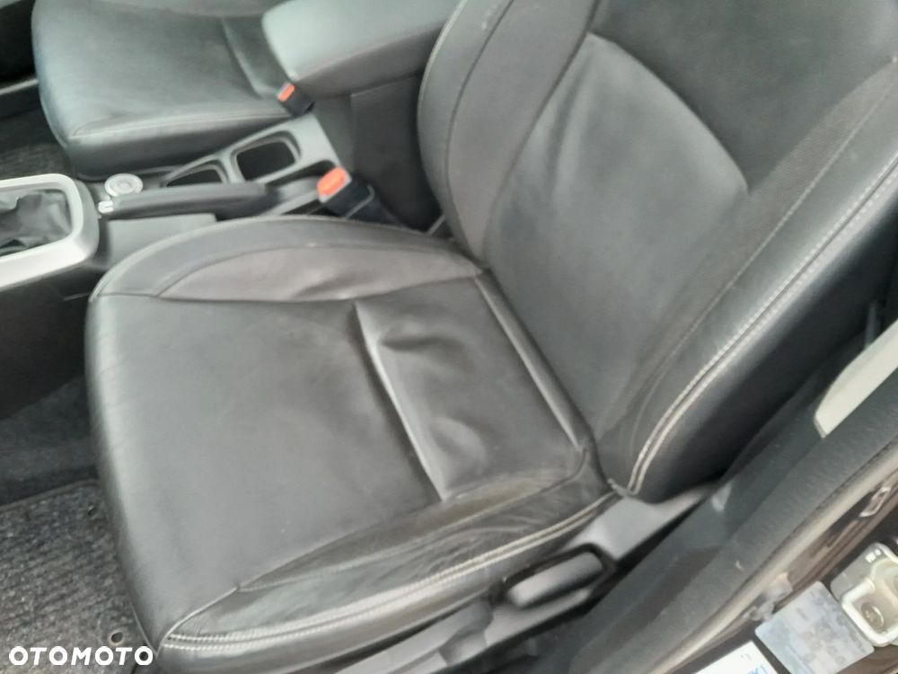 Suzuki S-Cross - 12
