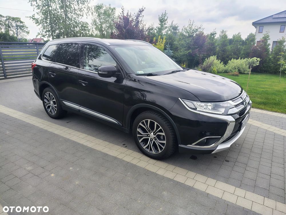 Mitsubishi Outlander 2.0 Intense + 4WD CVT - 31