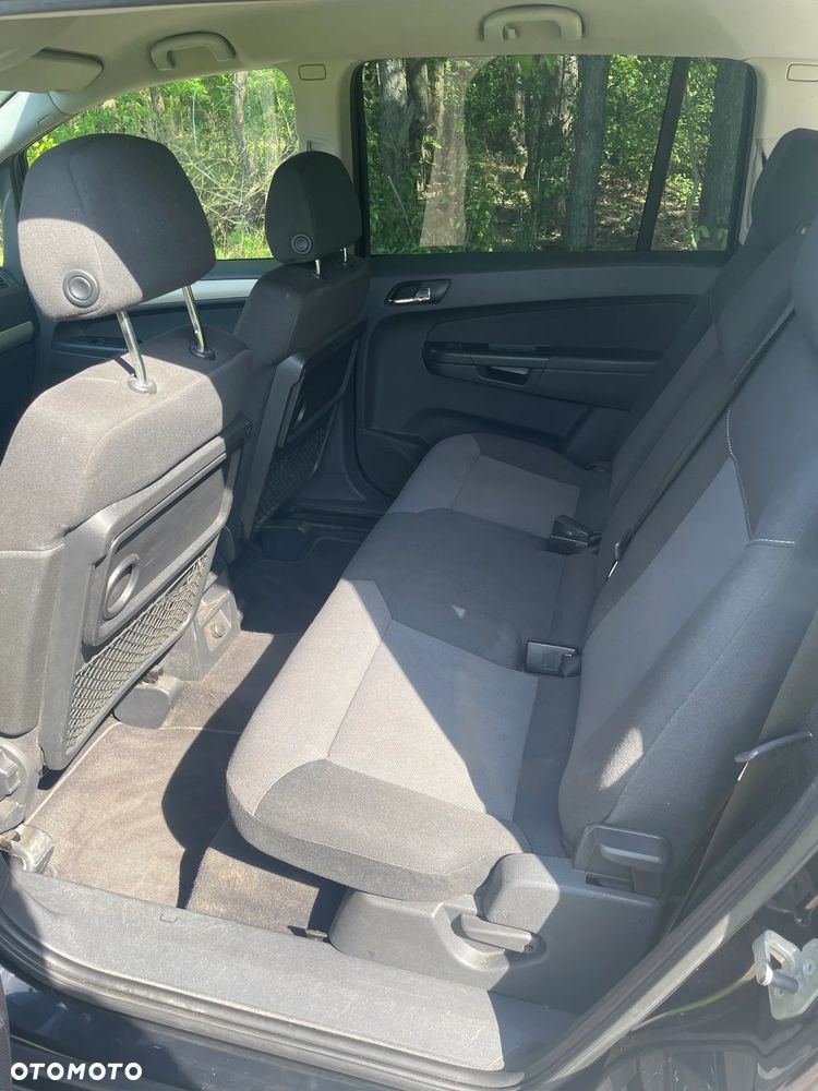 Opel Zafira 1.7 CDTI Enjoy - 10