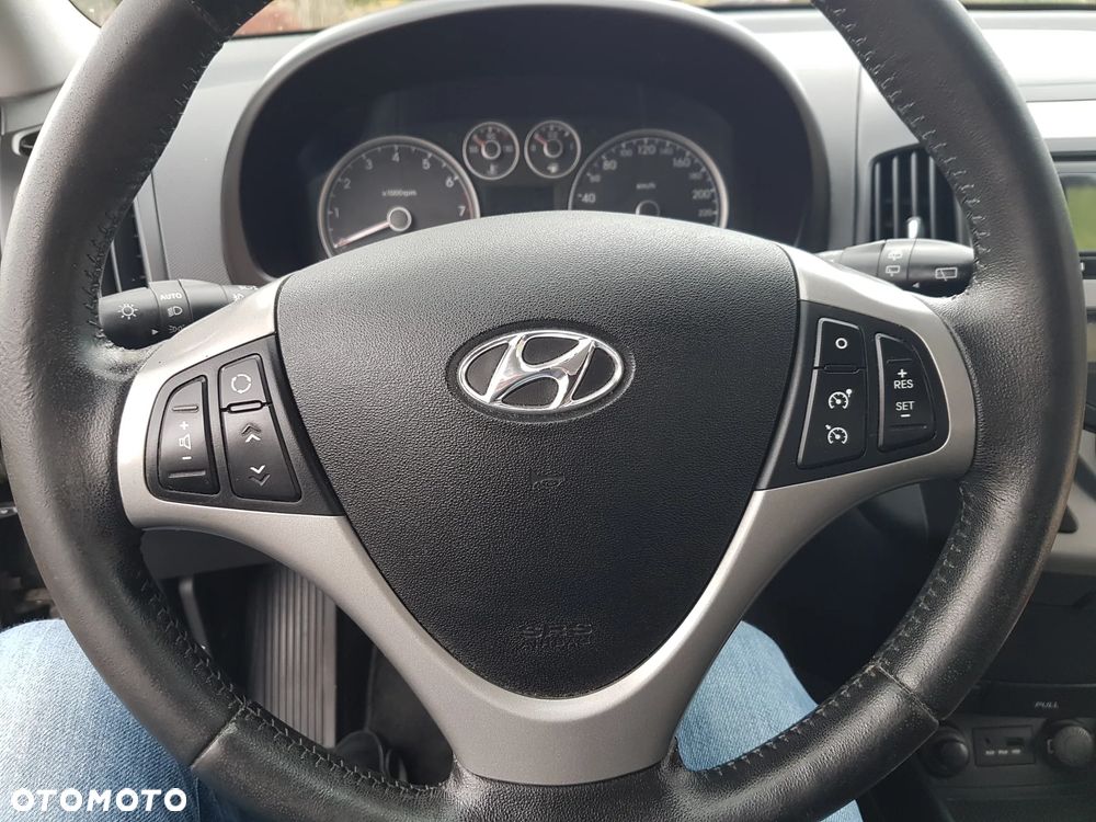 Hyundai i30 - 19