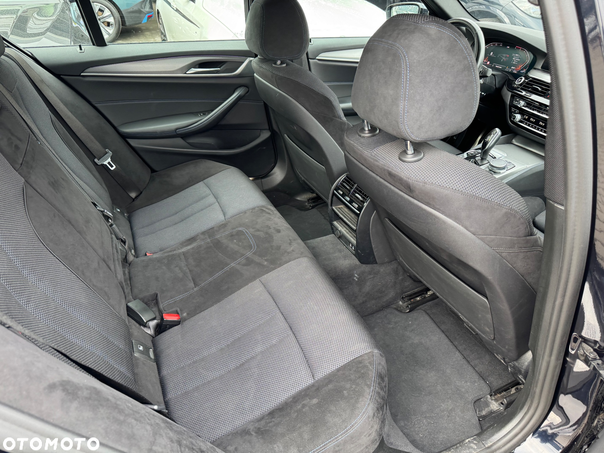 BMW Seria 5 520d xDrive M Sport sport - 18