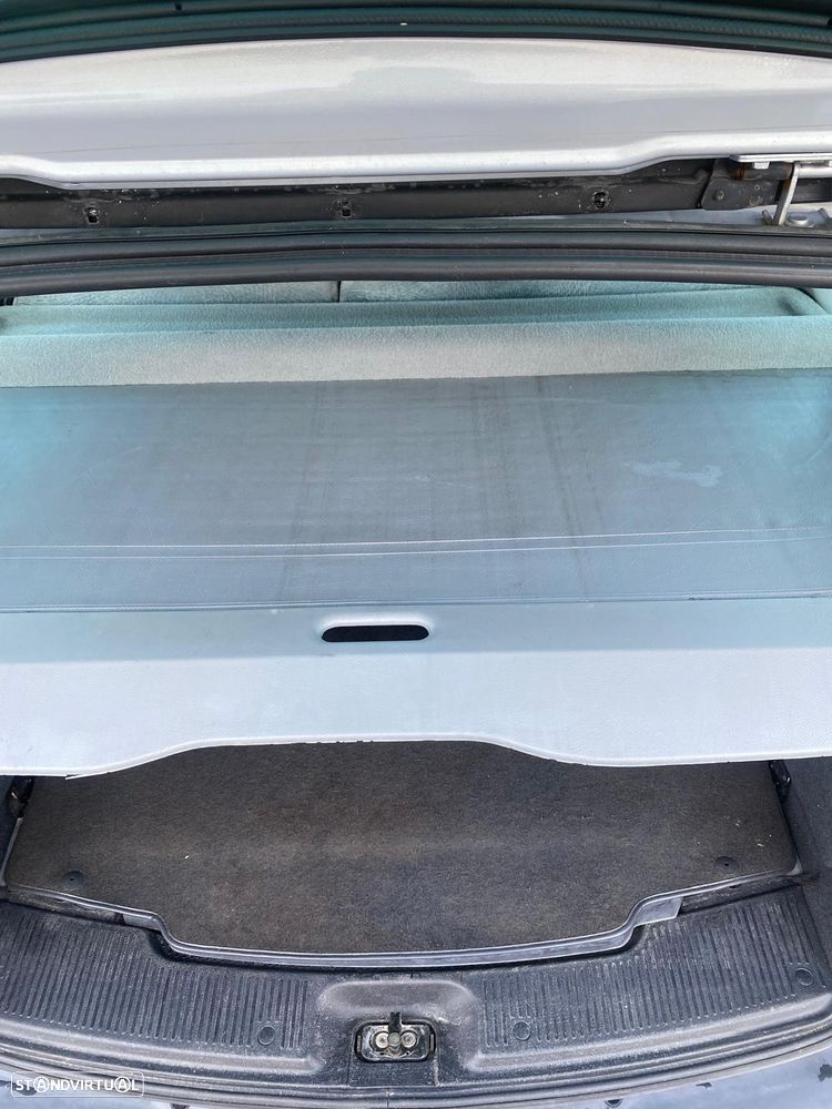 Renault Laguna Break 1.9 dTi RT - 3