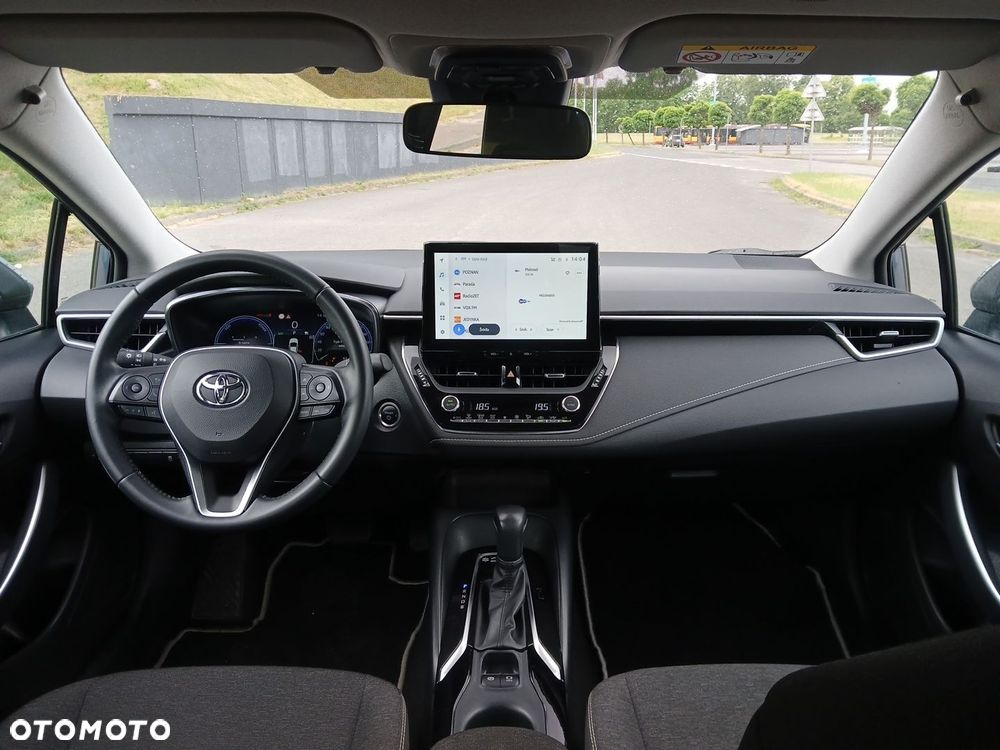 Toyota Corolla 1.8 Hybrid Comfort - 23