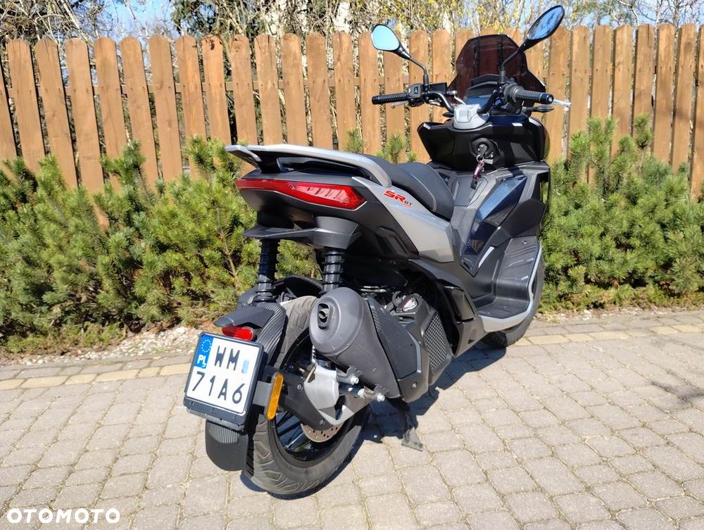 Aprilia SR - 9