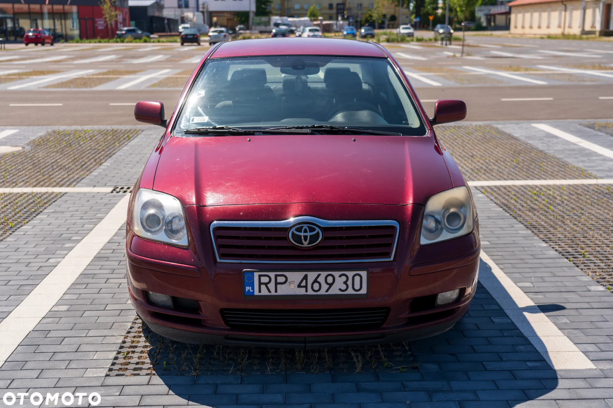 Toyota Avensis - 8