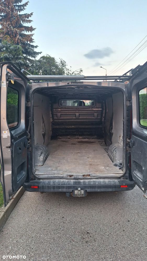 Opel Vivaro -B - 12