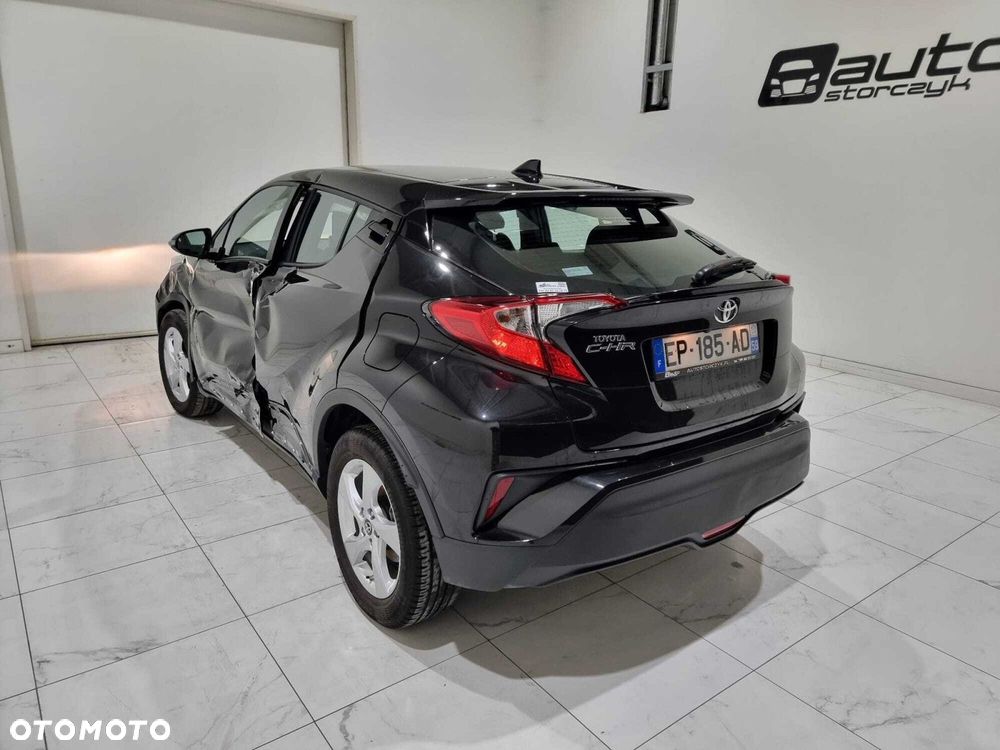 Toyota C-HR - 8
