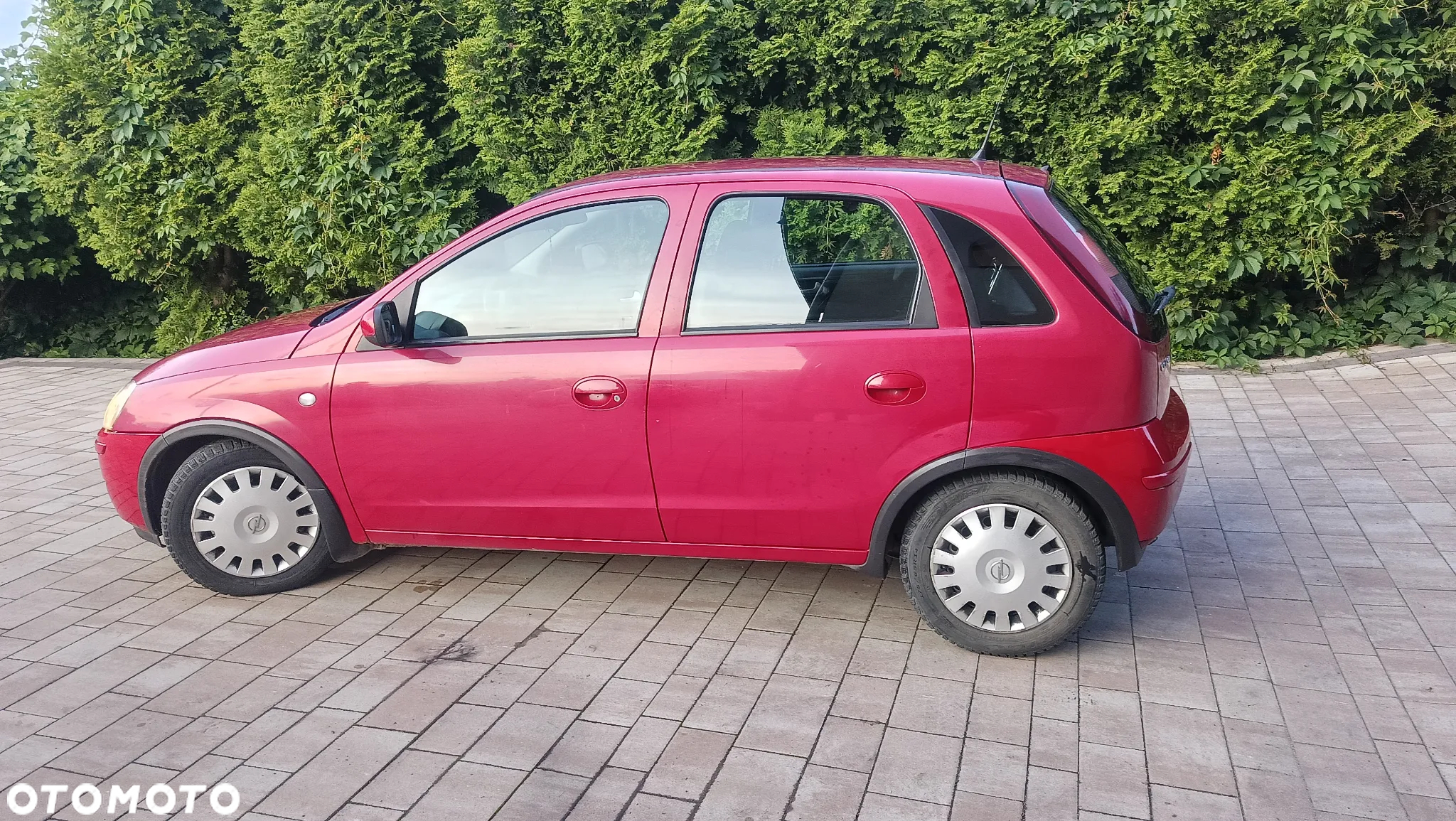 Opel Corsa 1.2 16V Essentia - 3