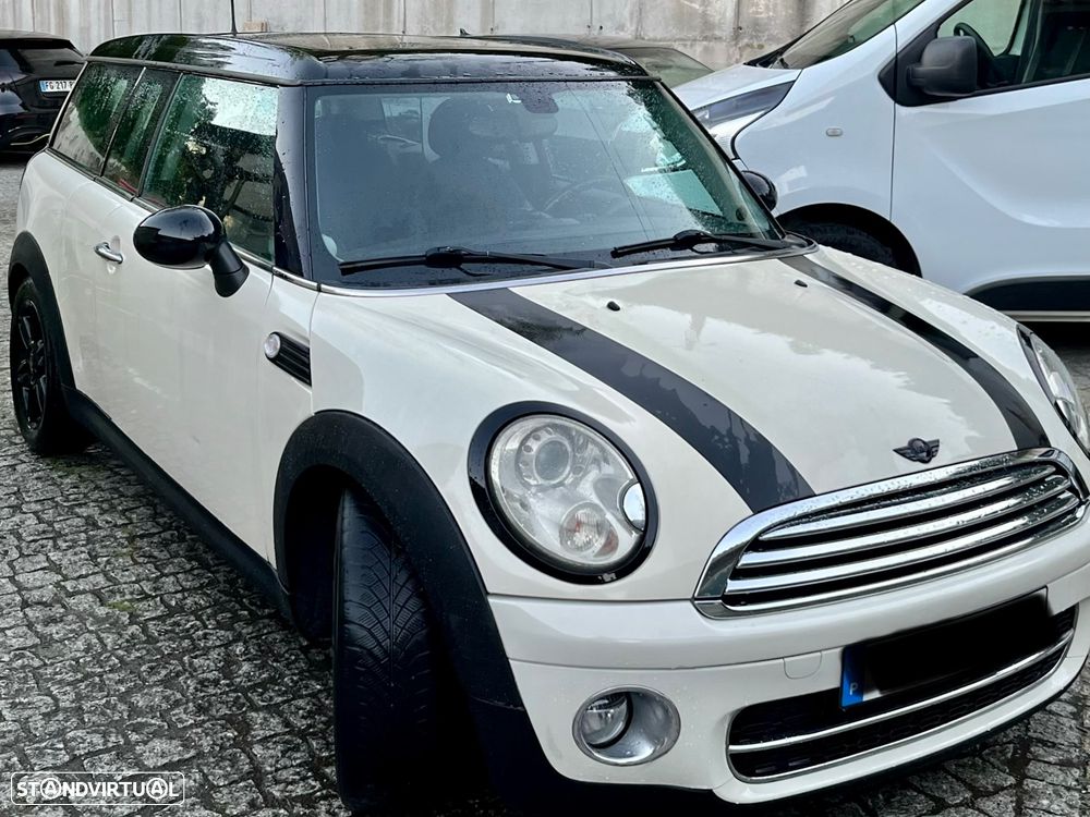 MINI Clubman Cooper D - 2