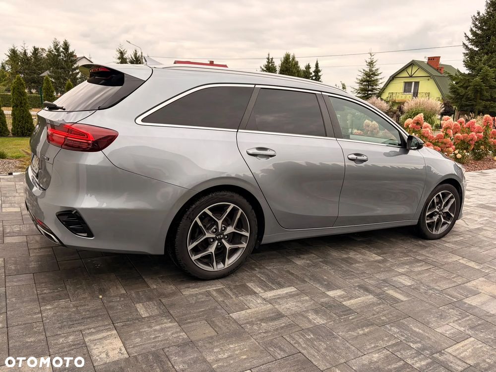 Kia Ceed 1.6 CRDi mHEV GT-Line DCT - 4