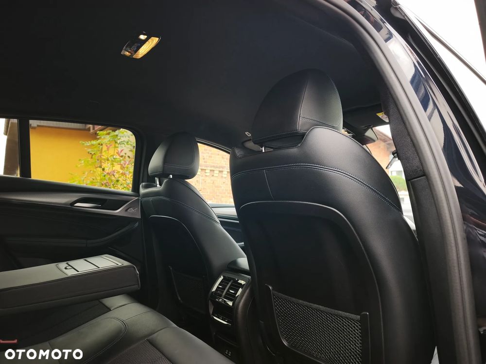 BMW X4 - 29