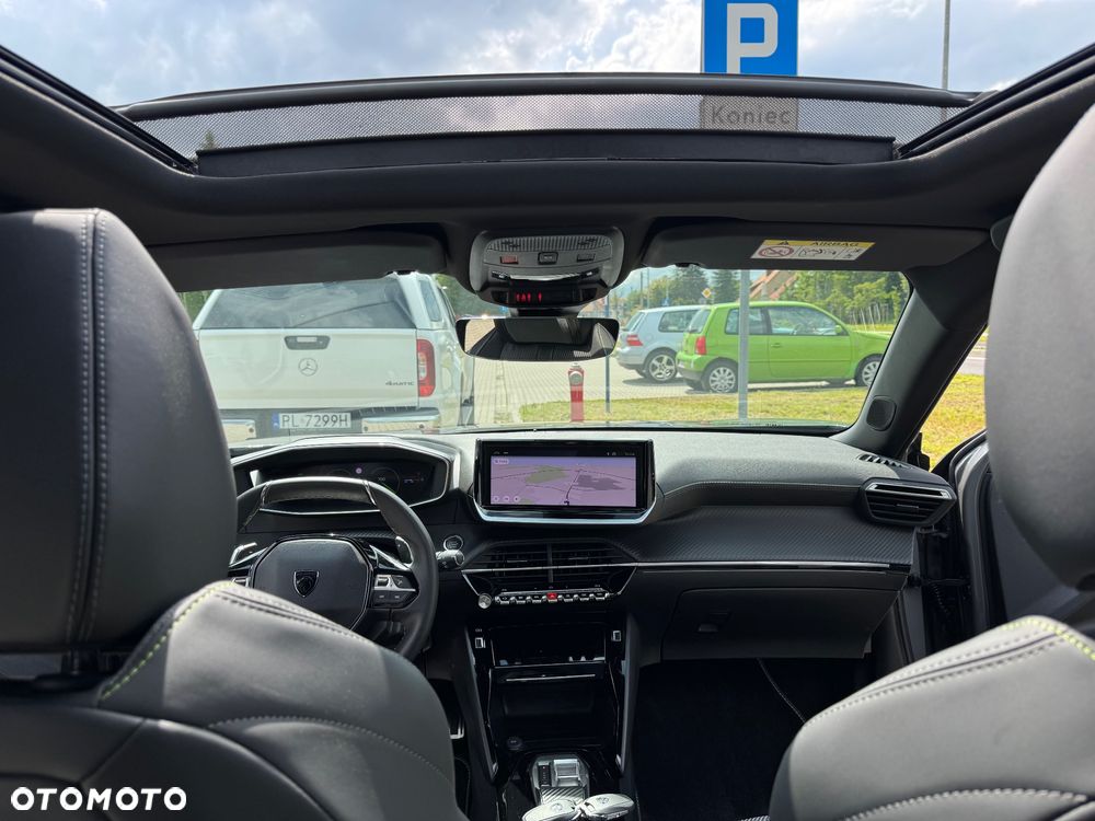 Peugeot 2008 1.2 PureTech GT Line S&S EAT8 - 27