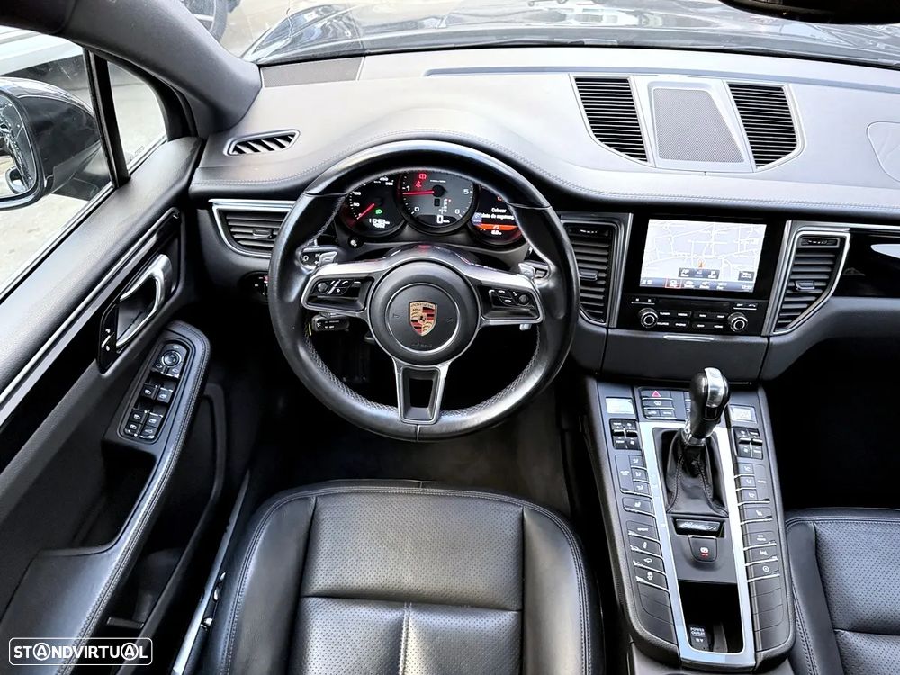 Porsche Macan S - 10