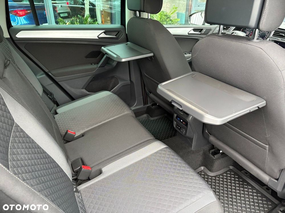 Volkswagen Tiguan - 15