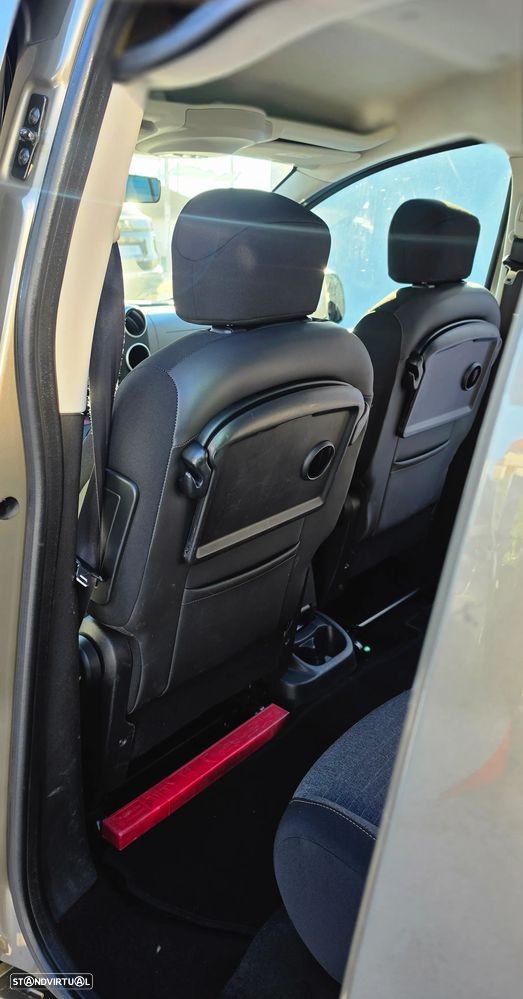 Citroën Berlingo 1.6 BlueHDi XTR - 15