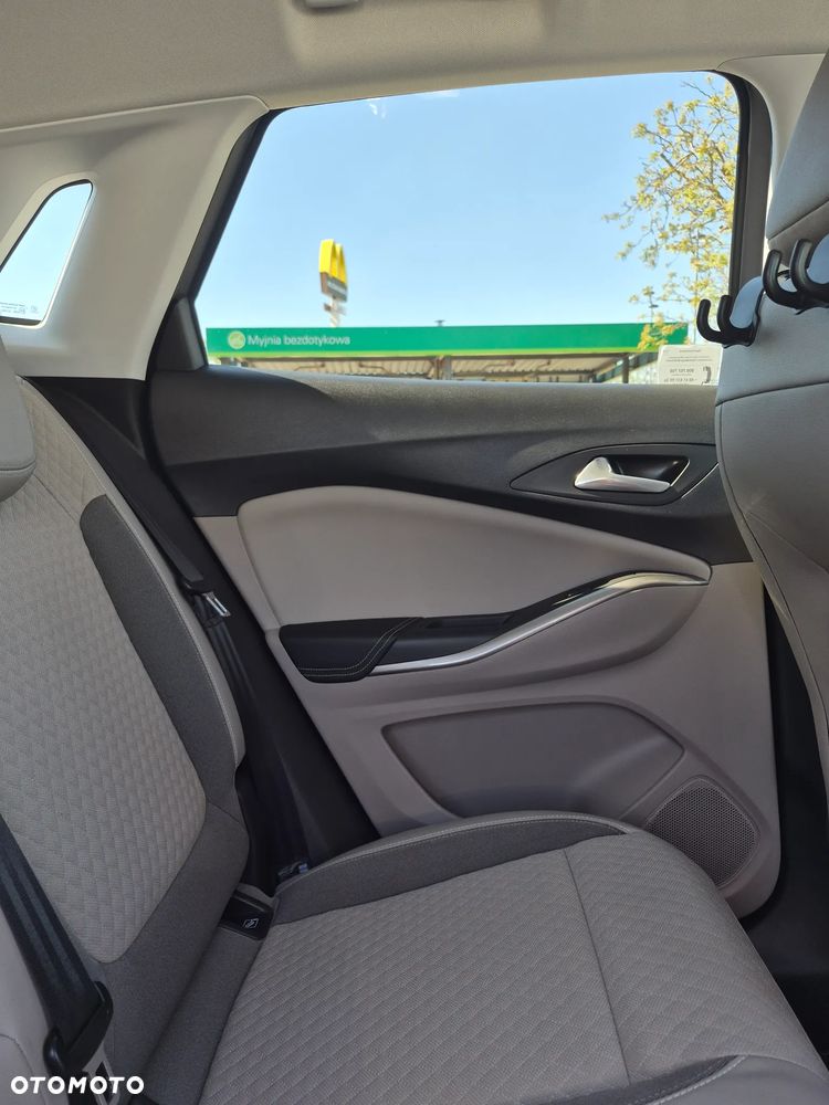 Opel Grandland X 1.2 T Innovation S&S - 27