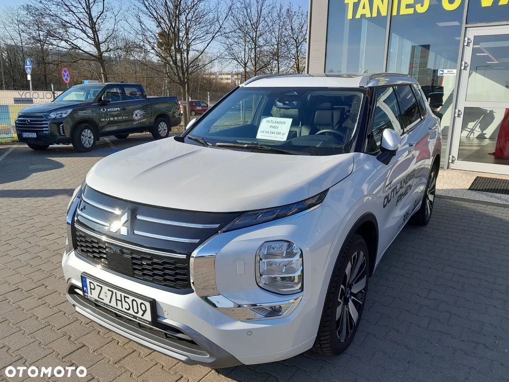 Mitsubishi Outlander Instyle - 1