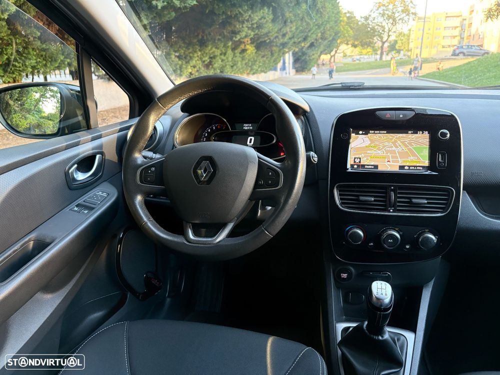Renault Clio Sport Tourer 0.9 TCe Limited Edition - 11