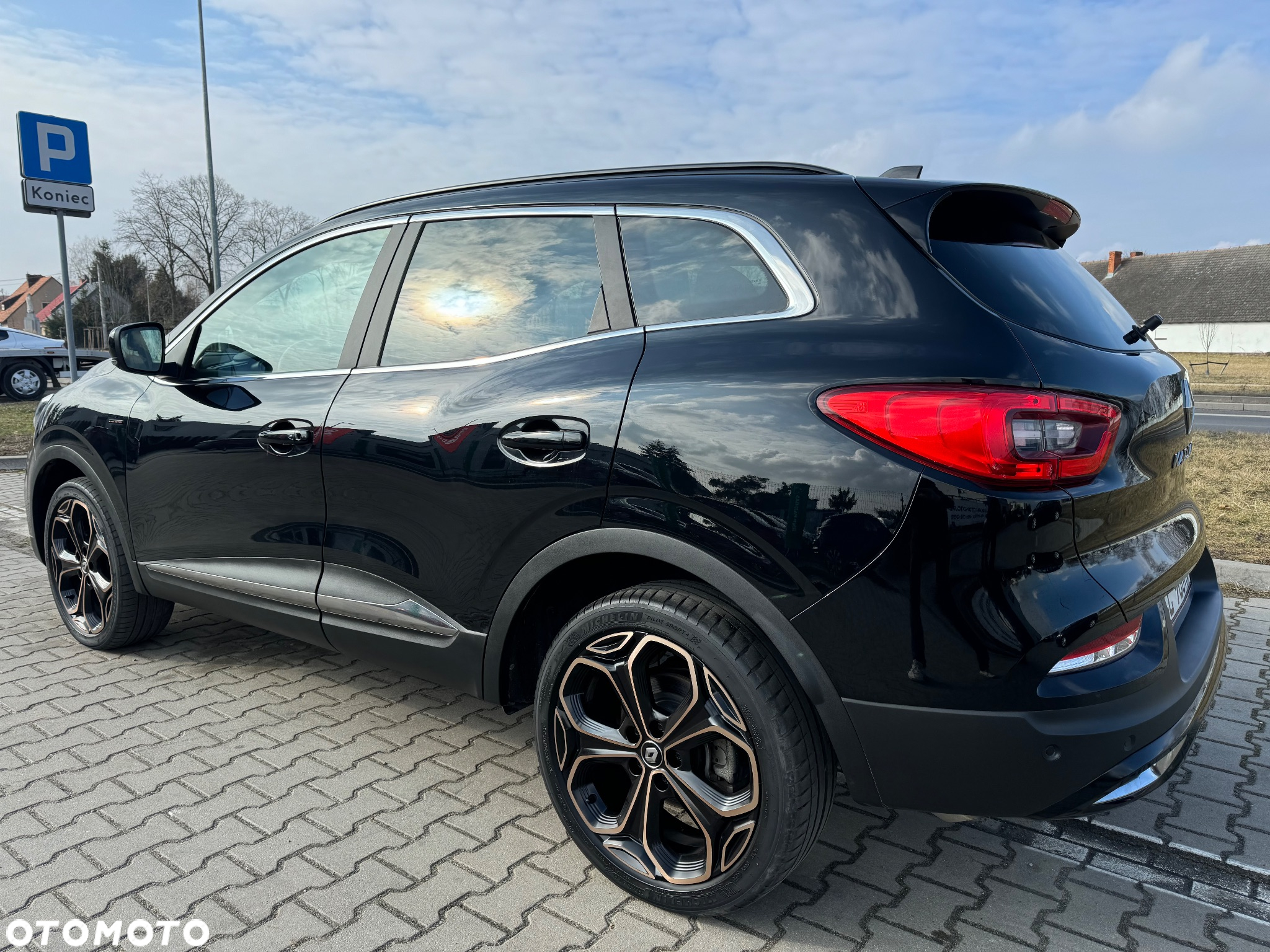 Renault Kadjar TCe 140 EDC GPF BLACK EDITION - 2
