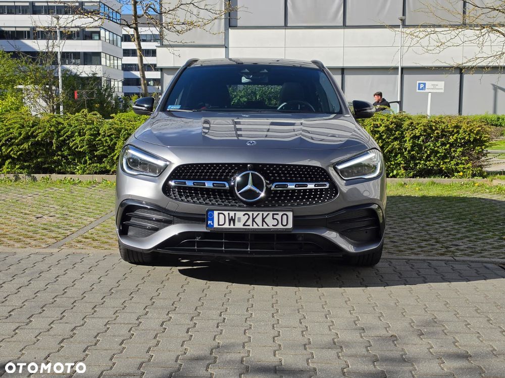 Mercedes-Benz GLA 250 4-Matic AMG Line - 10