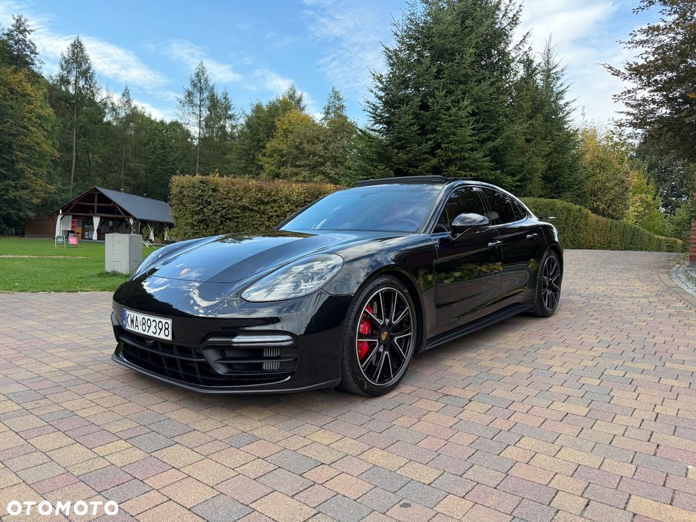 Porsche Panamera GTS GPF - 3