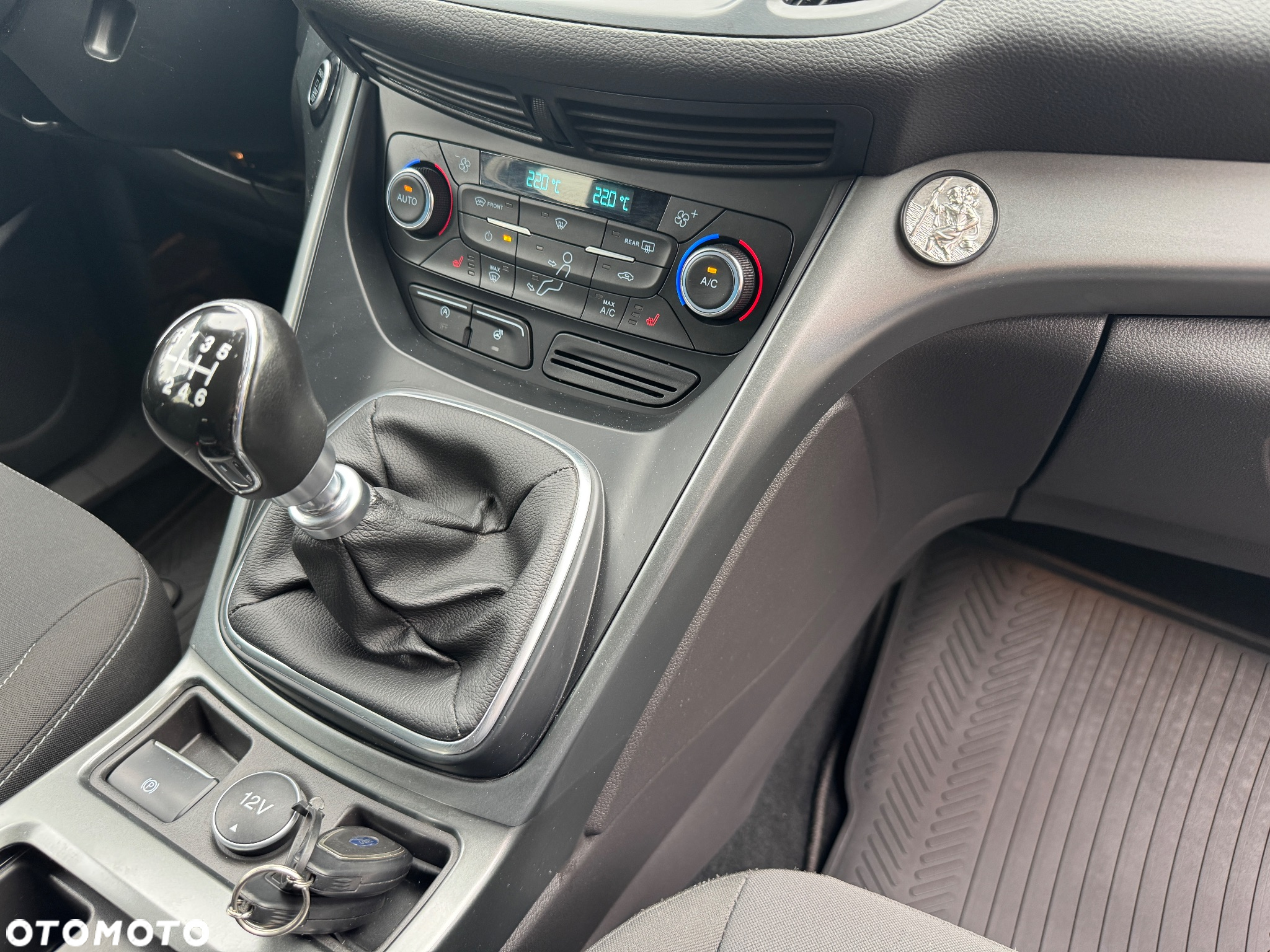 Ford Kuga 1.5 EcoBoost 2x4 Cool & Connect - 25